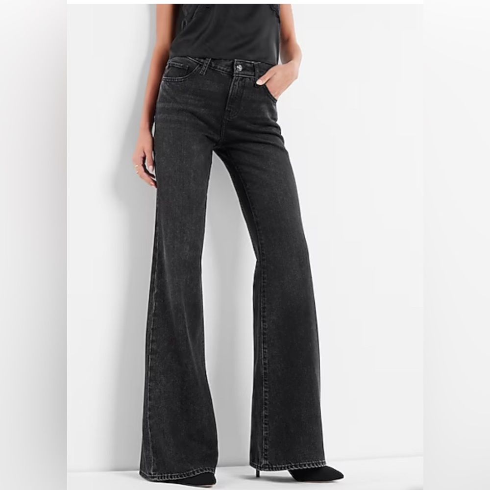 Express Ladies Mid Rise Washed Black '70s Flare Jeans NWT